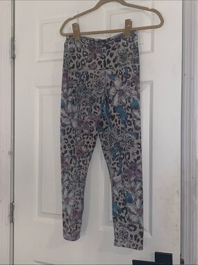 Evolution & creation flora & Leopard Print Leggings - Comfortable Active Bottoms